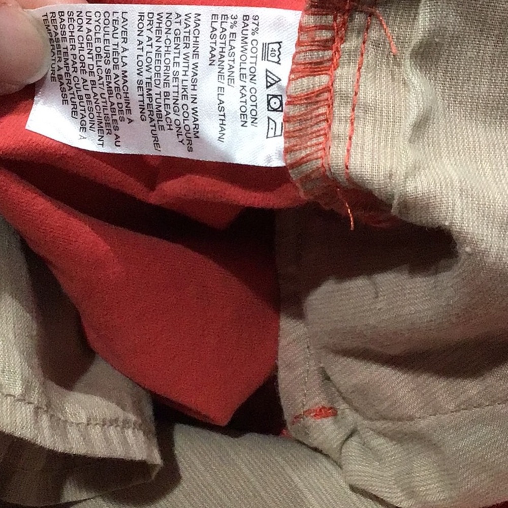 Saks Fifth Avenue Men’s Chino Shorts - Picture 4 of 4